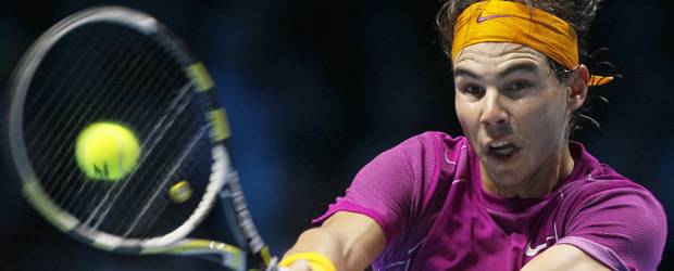 El español ganó este viernes su tercer partido de las Finales de la ATP, en Londres, al checo Tomas Berdych por 7-6 (3) y 6-1. | AP | El español ganó este viernes su tercer partido de las Finales de la ATP, en Londres, al checo Tomas Berdych por 7-6 (3) y 6-1.