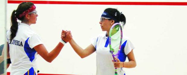 Tripleta dorada de Colombia en squash | David Sánchez | Catalina Peláez y Silvia Ángulo celebran la medalla dorada para el país.