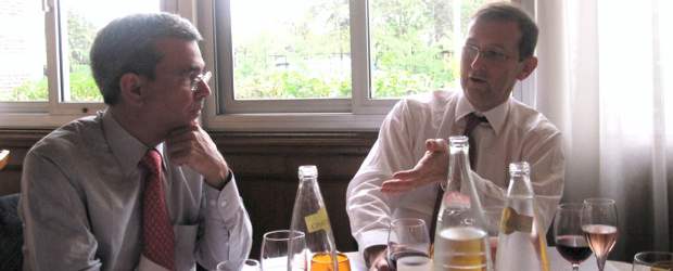 TLC con Corea a 15 años | | Germán Camilo Calle, presidente de Sofasa y Denis Barbier, vicepresidente para América de Renault, hablaron del trabajo de competitividad del sector