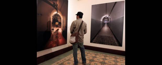 El arte nos muestra la realidad | Róbinson Sáenz | Micromacro reúne obras de artistas de Antioquia, Caldas, Quindío y Risaralda. Las propuestas se centran en la observación minuciosa del cuerpo humano.