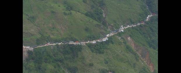 Sin pistas de otra avioneta | Archivo | En la agreste geografía del norte de Antioquia entre Tarazá y Santa Rosa de Osos es buscada otra avioneta de matrícula de E.U., desaparecida el martes.