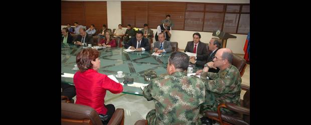 Cero armas hasta octubre | Archivo | En un consejo de seguridad en la Gobernación, se decidió prorrogar la restricción al porte armas de fuego hasta octubre.