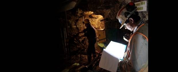 Titiribí, montaña de oro escondida | Julio César Herrera, Enviado Especial, Titiribí | La exploración y producción de oro no es la más grande expectativa en el municipio. De encontrar el metal dorado en Titiribí, la situación económica para sus habitantes mejoraría. En esta localidad hay 12 minas, 10 de carbón y dos de oro.