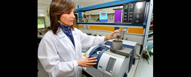 'Huella digital' garantiza el origen del Café de Colombia | Cortesía | Consuelo Pizarro Millán es catedrática de Química Analítica, líder del Grupo de Investigación de la Universidad de la Rioja en Logroño, España.