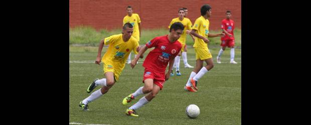 Clásico antioqueño de juveniles en Bello | Cortesía Fedefútbol | En el estadio Tulio Ospina de Bello se vibra con la Copa Telmex de fútbol, que hoy, nada menos, tiene en acción el clásico entre verdes y rojos.