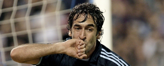 El futuro de Raúl estaría en el Machester United. |