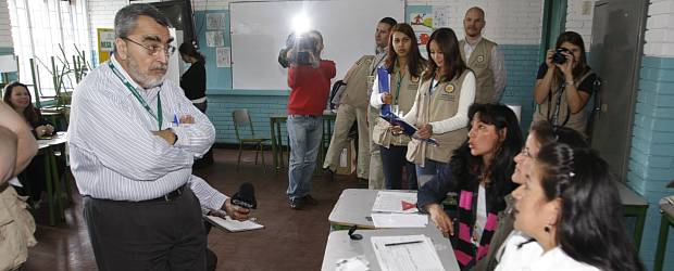 Enrique Correa, observador de la OEA | Colprensa | Para Enrique Correa, las elecciones de este domingo transcurren "con bastante normalidad".