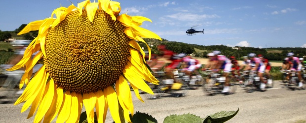 Cavendish gana la undécima etapa, Andy Schleck sigue líder | Reuters