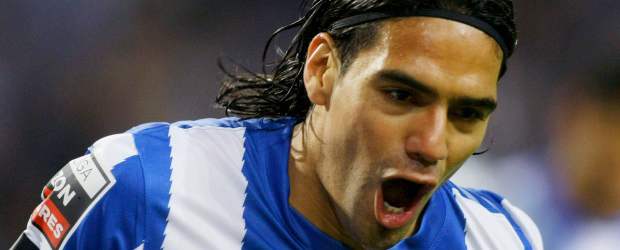 Falcao reconoce que fichar por el Atlético sería "una buena oportunidad" | Archivo | El delantero colombiano -una de las principales estrellas de su equipo junto al brasileño Hulk- admitió por primera vez de forma pública su deseo de abandonar el Porto