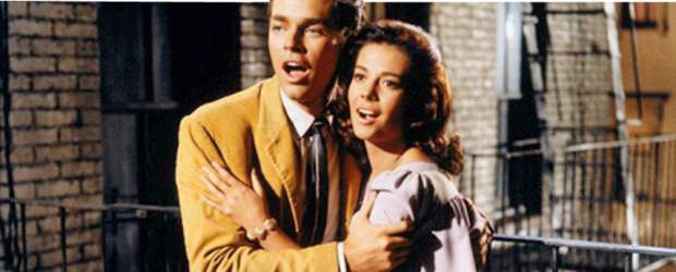Medio siglo de un canto de amor | Archivo Efe | Audrey Hepburn y Elvis Presley rechazaron participar en la película. En la foto Natalie Wood y Richard Beymer.