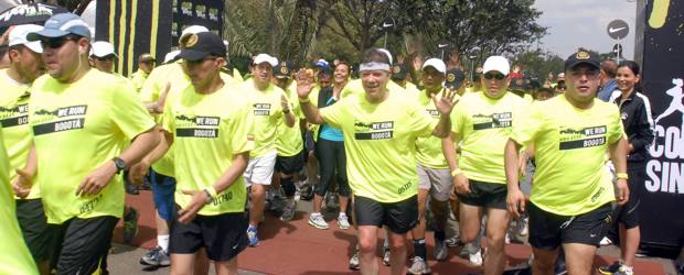 Diez mil personas corrieron la carrera Nike | Entre los participantes estuvo el presidente Juan Manuel Santos y 14 víctimas de minas antipersonal.