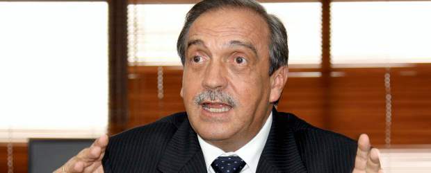 Luis Alfredo Ramos: Contraloría imputó cargos de responsabilidad fiscal | La Contraloría General de la República imputó este lunes cargos de responsabilidad fiscal contra el exgobernador de Antioquia, Luis Alfredo Ramos Botero, por un "presunto detrimento patrimonial superior a 18 mil millones de pesos".