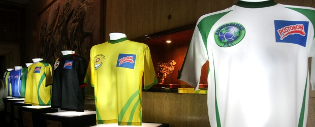 El microfútbol se prepara para su fiesta | Colprensa | Este jueves se cumplió en Bogotá la ceremonia de presentación de la Copa Postobón de Fútbol de Salón.