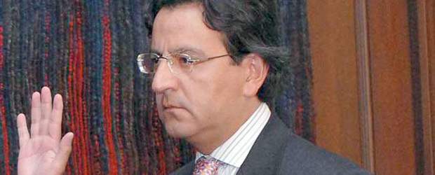 E. Del Castillo, a interrogatorio por contratos del ICBF | Archivo | Edmundo del Castillo habría intercedido a favor del grupo Nule.