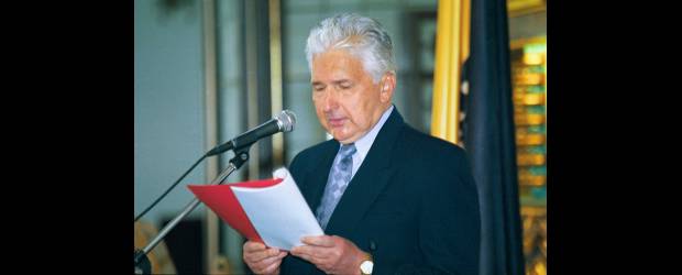 Javier Henao Hidrón | Javier Henao Hidrón