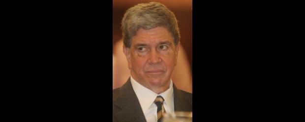 Núñez defiende Emergencia Social | Archivo | Alfonso Núñez Lapeira, senador del Partido Conservador.