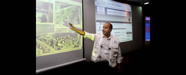 UNE, más preparada para presidenciales | Archivo | UNE debe entregar a la Registraduría el 95 por ciento de la información procesada, tres horas después de que los jurados concluyan su labor.