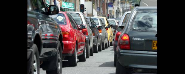 Las compras crecieron 6,64 por ciento | Archivo | Entre los productos que podrían registrar una mayor variación en el segundo semestre están los vehículos, pasajes aéreos, bebidas alcohólicas, libros.