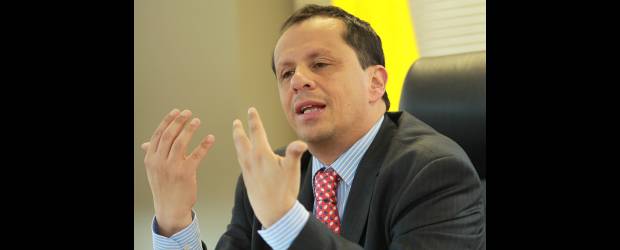Tercer canal, en manos del Consejo de Estado | Colprensa | El director de la Comisión Nacional de Televisión asegura que la adjudicación del tercer canal privado está en manos de la decisión que tome el Consejo de Estado frente a la posibilidad de entregar la licencia a un proponente único.