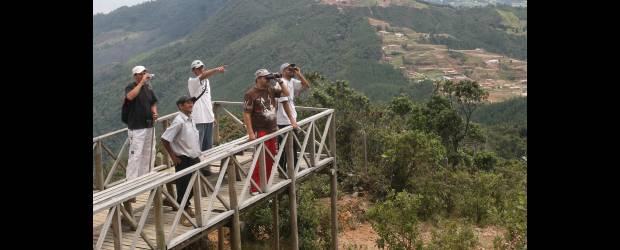 Liberan licencias en Oriente | Hernán Vanegas | La resolución que realindera la reserva, según Corantioquia, también pretende constituir un escenario propicio para desarrollar actividades de educación ambiental, recreación pasiva, ecoturismo y conservar zonas de patrimonio arqueológico.
