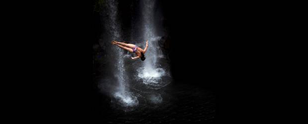 El giro perfecto aún espera por Duque | Romina Amato, Reuters, Hawaii | El clavadista Orlando Duque triunfó el domingo en la última válida de la serie mundial Red Bull, para alcanzar el subtítulo. Otro criollo, Eber Pavas, terminó séptimo en la general. Duque aspira a la décima corona en 2011.