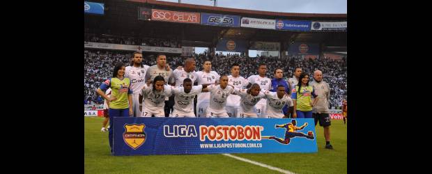 Moreno y Medina, señores gol | Colprensa, Manizales | Caldas jugó el último partido con Oswaldo Vizcarrondo, Luis Martínez, Alexis Henríquez, John Valencia, Fernando Uribe, Jaime Castrillón (arriba), Dayro Moreno, Félix Micolta, Hárrison Henao, Luis Núñez e Iván Vélez (abajo).