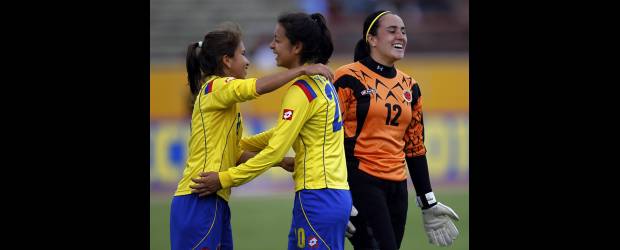Las chicas son superpoderosas | Archivo | Las damas colombianas fueron lo más destacado del fútbol nacional en la temporada. Mejor que los varones.
