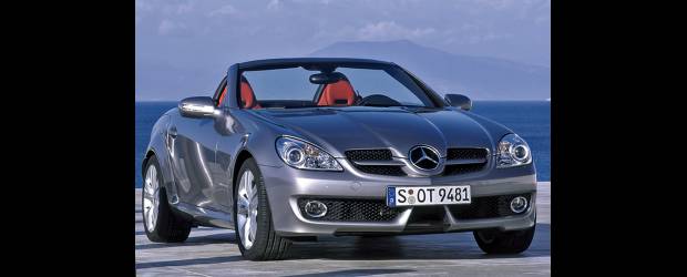 Mercedes clase SLK, un deportivo con elegancia | | Este Mercedes SLK fue de la segunda generación y tuvo un peso promedio de 1.495 kilogramos.