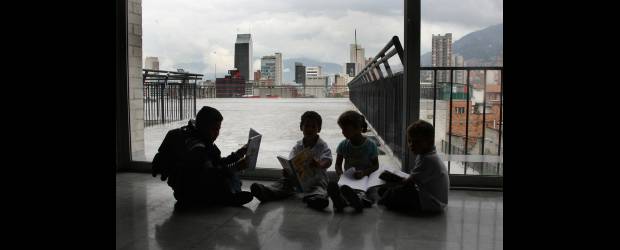 ONG quieren hablarles a los candidatos sobre educación | Archivo | En el análisis de las 14 ONG también se centró, además de el analfabetismo, en el tema de la incidencia de la violencia en la vida escolar.