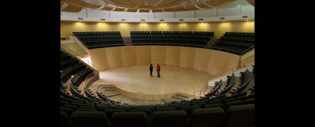 Un auditorio donde la música vuela | Róbinson Sáenz | El Auditorium Máximum es la antesala de un proyecto estructural de música, pues el espacio también tienen ocho aulas para la enseñanza y una sala en la que se pueden realizar exposiciones de arte y conferencias.