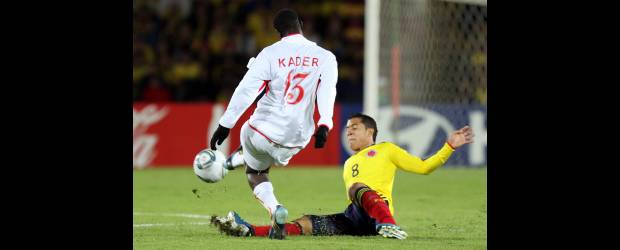 “Sabíamos que iba a ser muy duro”: Lara | Raúl Palacios, Col´prensa-bogotá | Mucho sacrificio tuvo Michael Ortega en el duelo de anoche, además de un pase gol. La Selección jugará el viernes ante Corea del Sur.