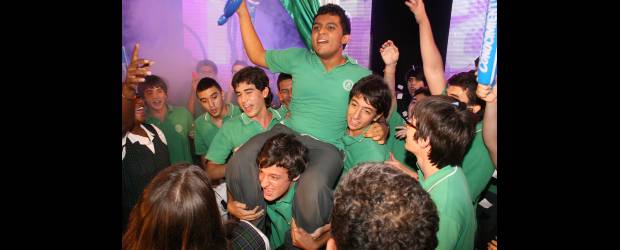 El que más sabe está en el Calasanz | Cortesía | Luis Carlos Carvajal Osorio, de Calasanz, ganó las Olimpiadas.
