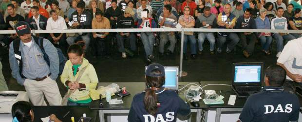 Hasta el 30 de enero el DAS expedirá certificados judiciales | Archivo | A partir de febrero, el certificado judicial lo entregará la Policía.