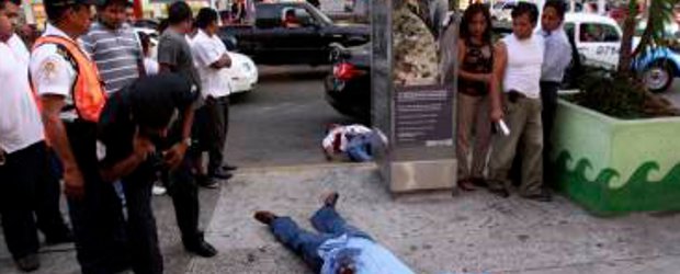 Masacre en México: 24 muertos | Reuters - Acapulco, México | Esta matanza obligó a las policías federal, estatal, ministerial y municipal, además del Ejército, a reforzar sus operativos contra el crimen organizado.