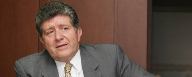 Ex contralor Turbay rechazó acusaciones en su contra | Archivo | El ex contralor Julio César Turbay dijo que el presupuesto de 53.000 millones de pesos fue aprobado por el Congreso.