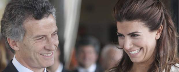 Alcalde de Buenos Aires se casó por tercera vez "para toda la vida" | Reuters | Mauricio Macri (izquierda) y Juliana Awada (derecha).