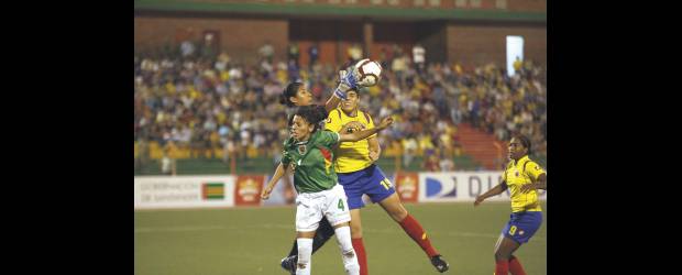 Colombia se ilusiona con Alemania | Colprensa, Bucaramanga | La Selección de Colombia, que en el último partido de la primera fase le ganó 1-0 a Bolivia, cuenta con jugadoras destacadas como Tatiana Ariza, Yoreli Rincón, Laura Hernández, Paola Sánchez, Vanessa Aponte y Laura Cosme.