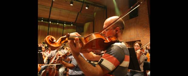 Música con la Orquesta Filarmónica de Medellín |