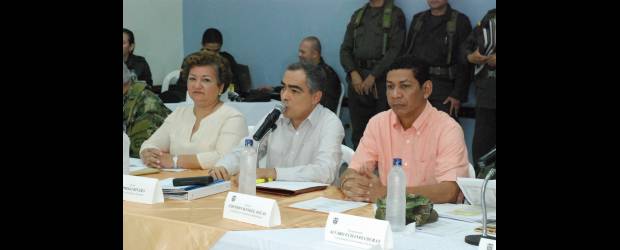 Nuevas medidas contra las bandas | Colprensa | Durante un consejo de seguridad realizado en Montelíbano, Córdoba, el ministro de Defensa, Rodrigo Rivera anunció la instalación de un fuerte de inteligencia en Caucasia.