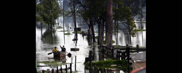 Lluvias mueven el mínimo de 2011 | Colprensa, Bogotá | Se calcula que el campo colombiano ha perdido 750.000 millones de pesos por las fuertes lluvias que azotan todo el territorio nacional.