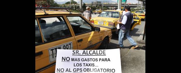 El GPS en taxis, un avance que divide | Robinson Sáenz | La calle Barranquilla será el punto de partida de la movilización de un sector de los taxistas que rechaza la medida. La protesta recorrerá la avenida Oriental y bajará por San Juan para concentrarse un momento frente a La Alpujarra.