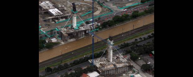 Propietarios piden excluir tres obras de valorización | Donaldo Zuluaga | La Junta considera que el puente de la calle 4Sur es una obra de carácter metropolitano, al igual que los lazos de acceso que les serán cobrados.