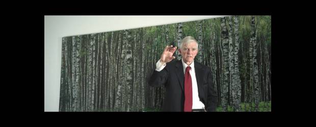 Trabajo confidencial, un retrato sobre la avaricia | Archivo | Un documental que retrata paso a paso la economía del mundo. Desde los primeros minutos la cinta presenta personajes que llegan a ser odiados por la responsabilidad en la crisis que aún pagan.