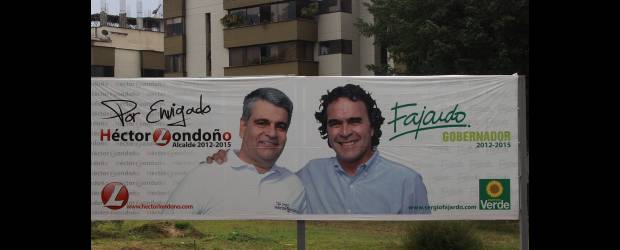 Londoño sigue con el apoyo para Fajardo | Róbinson Sáenz | Héctor Londoño, candidato a la Alcaldía de Envigado por el Partido Liberal, desmintió los rumores y aseguró que mantiene el apoyo a Sergio Fajardo, a quien considera la mejor opción para la Gobernación de Antioquia y para su municipio, y rechazó afirmaciones en contra del aspirante del Partido Verde.