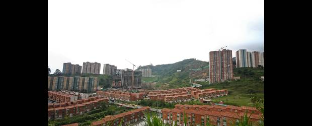 Ventas tienen un buen crecimiento | Según explica Iván Darío Restrepo Eusse, se espera que el 2012 se mantenga un buen ritmo de ventas pero no igual al del 2011 y se recomienda a los inmobiliarios, cautela y a los consumidores, aprovechar la oferta.