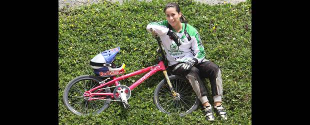 Mariana entrena duro en Tolú | Archivo | Mariana Pajón Londoño no para de entrenar en estas fiestas de final de 2011 y comienzo de 2012. Todos los días está pendiente de su amado bicicrós.