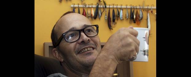 Álvaro Molina regresó del otro lado | Julio César Herrera | "En mi casa tenemos la teoría de que la gente se debe morir dignamente. Pero yo sé que mi esposa siempre luchó para que me salvaran".