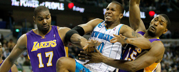 Los Lakers respiraron al vencer a los Hornets | AP |