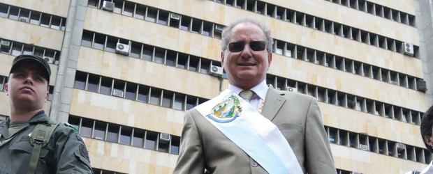 Francisco Lurido recibió su investidura como nuevo gobernador del Valle | Colprensa | Francisco Lourido tomó posesión como Gobernador del Valle del Cauca