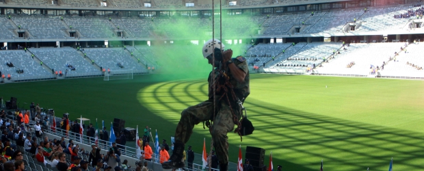Sudáfrica desplegará 46.000 policías en las nueve sedes | AP | La Policía, así como la marina sudafricana, han llevado a cabo esta semana diferentes test de respuesta rápida para examinar el funcionamiento del dispositivo de seguridad para el Mundial.